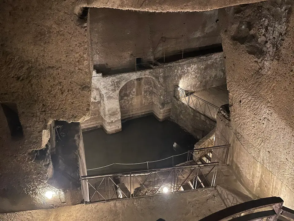 Napoli misteriosa